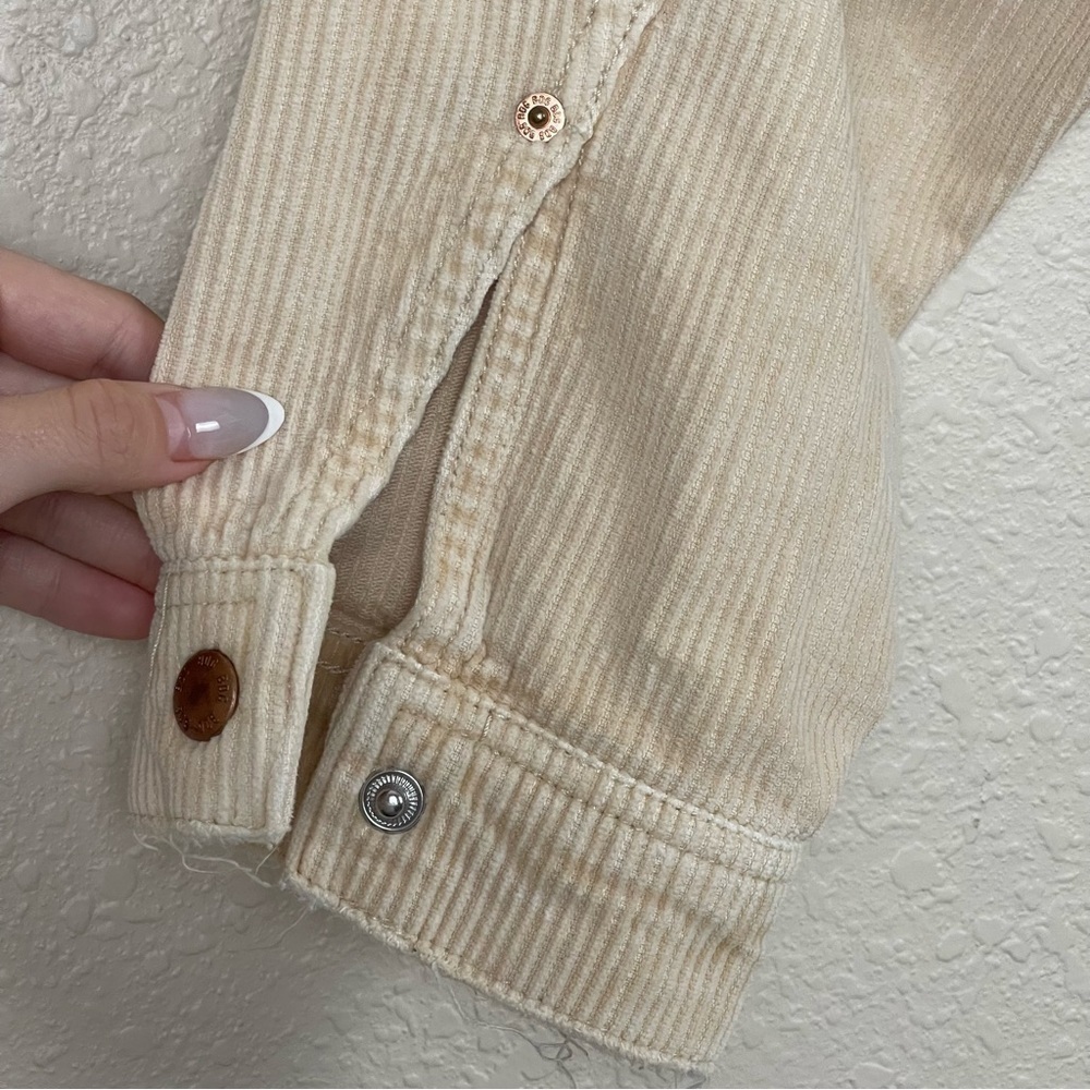 BDG Brooklyn Corduroy Cropped (Neutral) Jacket Size Medium Women - Picture 5 of 9